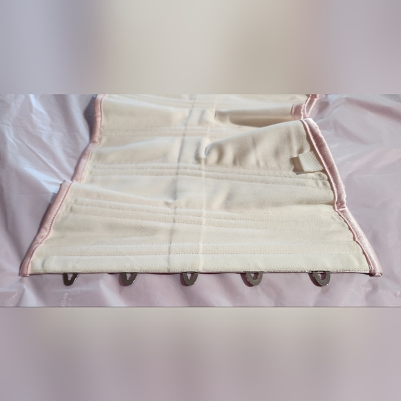 Timeless Trends 30 inch Steel Boned Hourglass Standard Length Baby Pink Corset - Picture 4 of 11